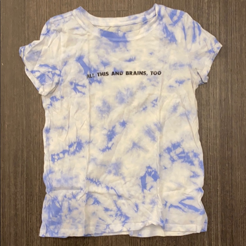 Graphic tee